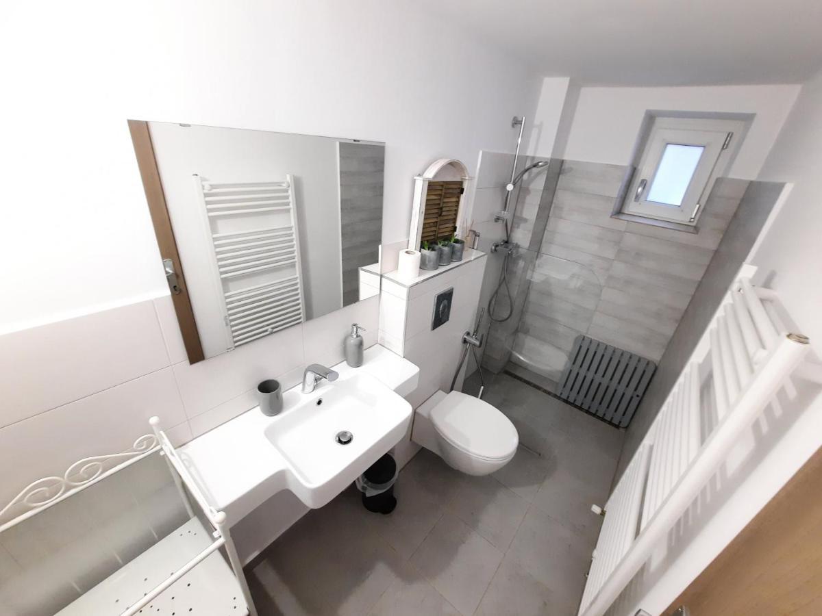 Pif Livada Postei Apartament *